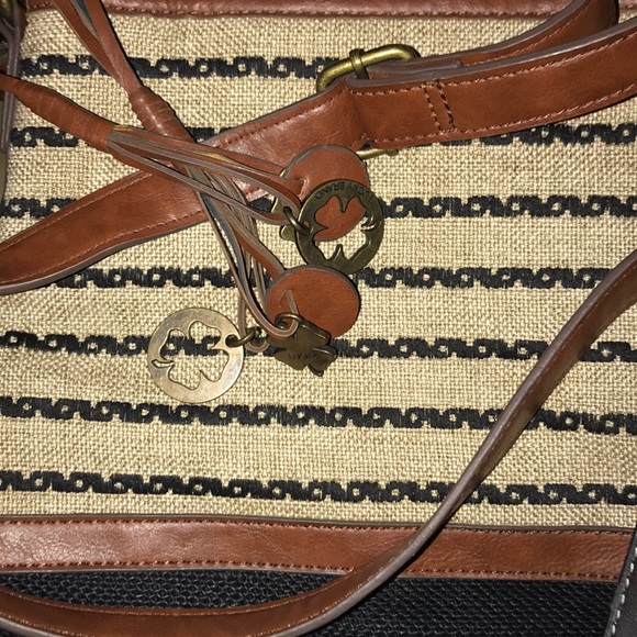 Purses Purses Purses - Picture 4 of 6